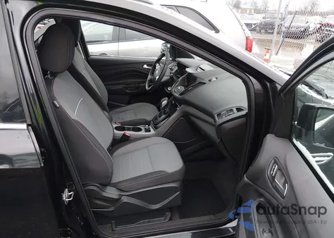 2014 Ford Escape Se z USA, uszkodzony, nr VIN 1FMCU9G90EUC63837